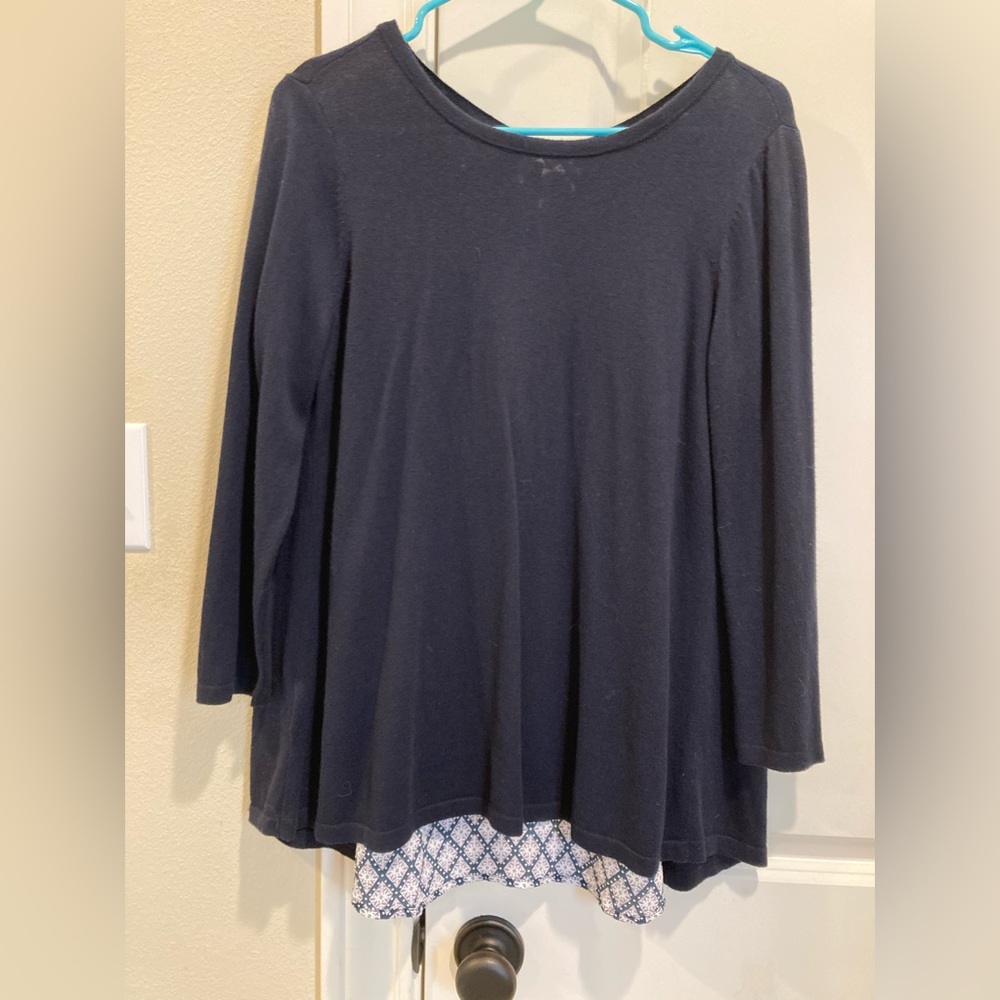Women’s Loft navy  blouse fits Med/Large